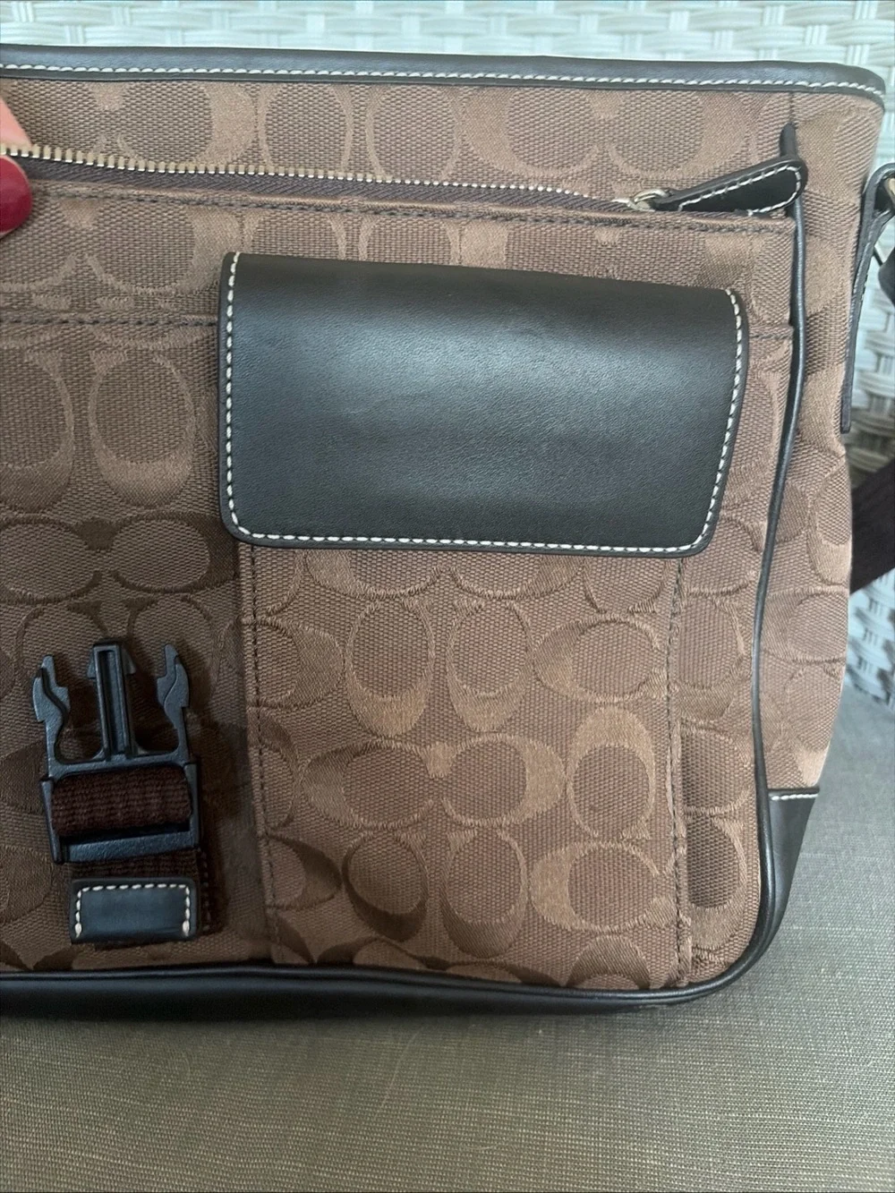 Coach Leather Signature Messenger Bag Shoulder Bag - Excellent